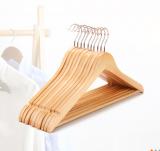 Free sample Nature color wooden hangers clothes coat hanger for wholesale
